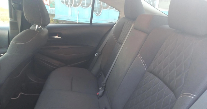 Toyota Corolla cena 104900 przebieg: 43111, rok produkcji 2021 z Kartuzy małe 172